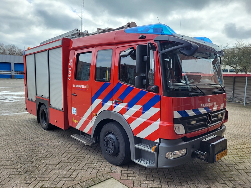 10-6837 Tankautospuit