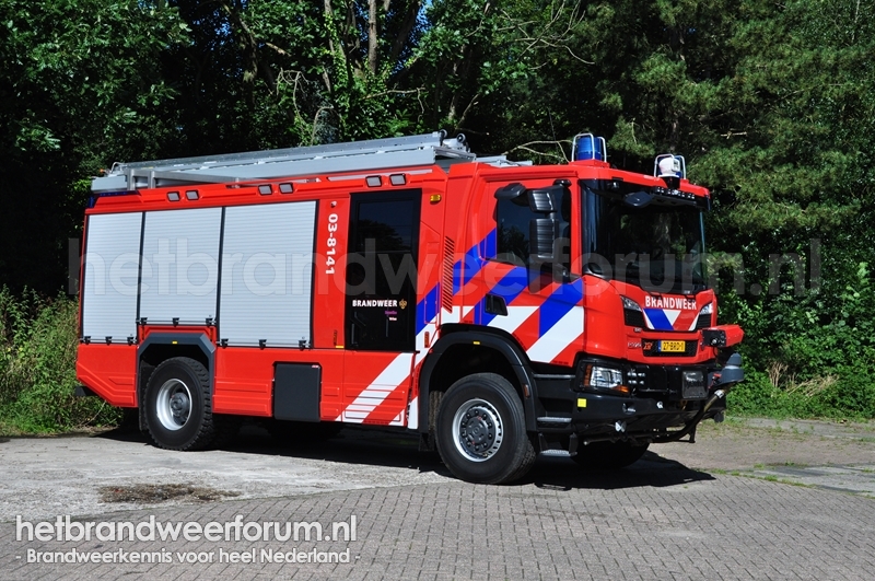 03-8141 Tankautospuit Terreinvaardig Natuurbrandbestrijding