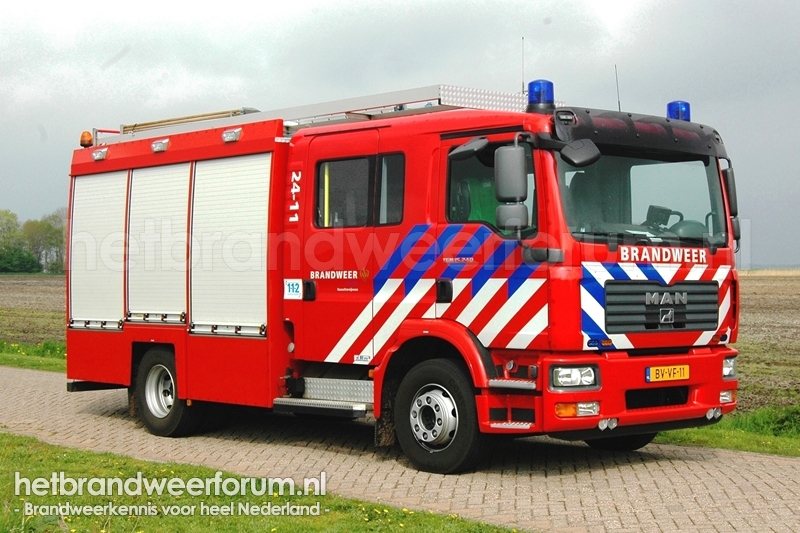03-8432 Tankautospuit