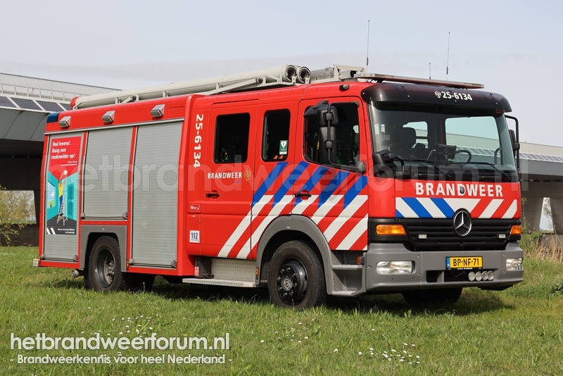 25-6134 Tankautospuit