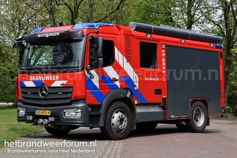 15-6831 Tankautospuit