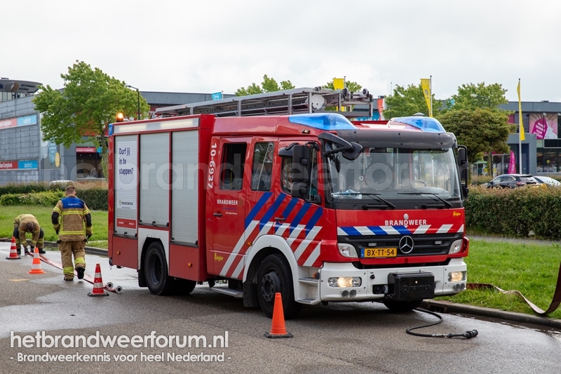 10-6937 Tankautospuit