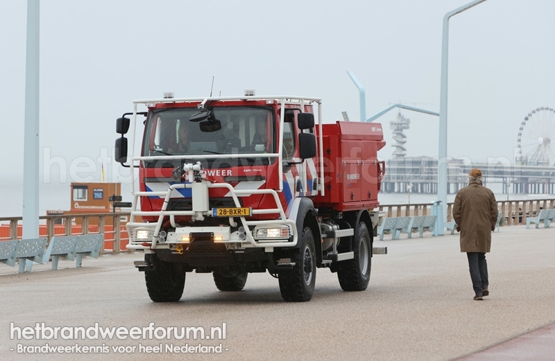 15-7140 Natuurbrandbestrijdingsvoertuig-Terreinvaardig