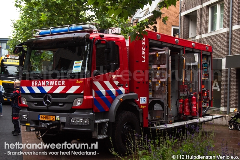 23-2671 Hulpverleningsvoertuig