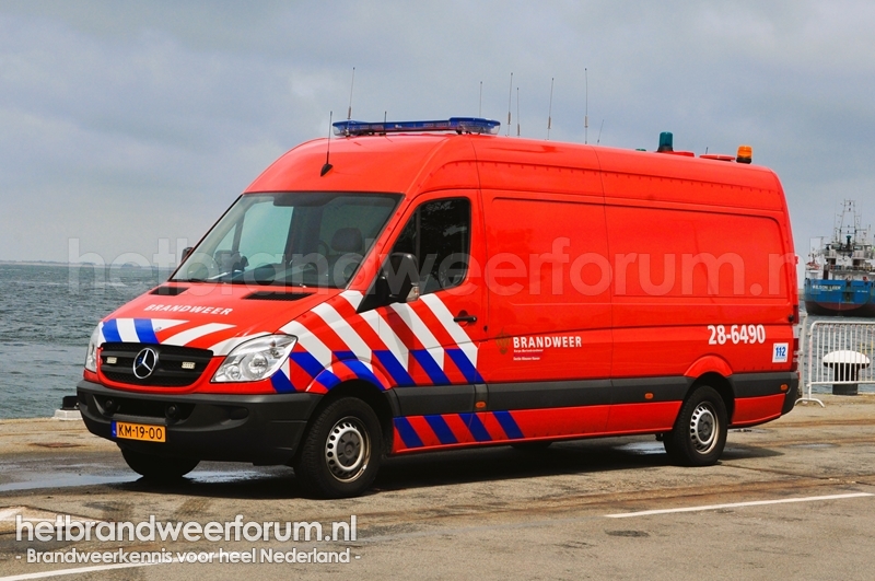 28-6490 Verbinding/Commandovoertuig