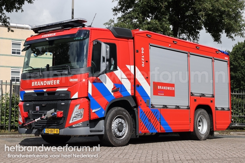 04-1270 Hulpverleningsvoertuig