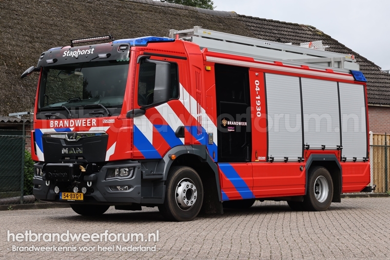 04-1930 Tankautospuit