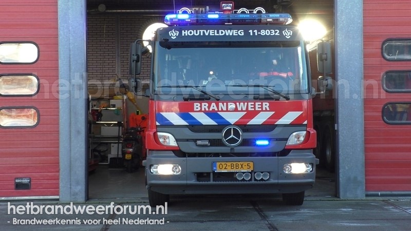 11-8032 Tankautospuit