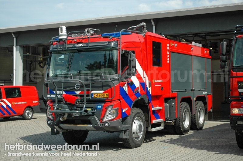 28-2146 Tankautospuit