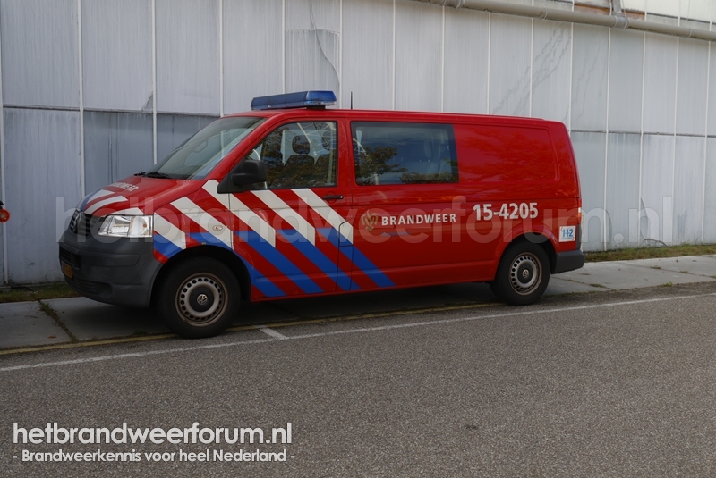 15-4205 Personeel/Materiaalvoertuig
