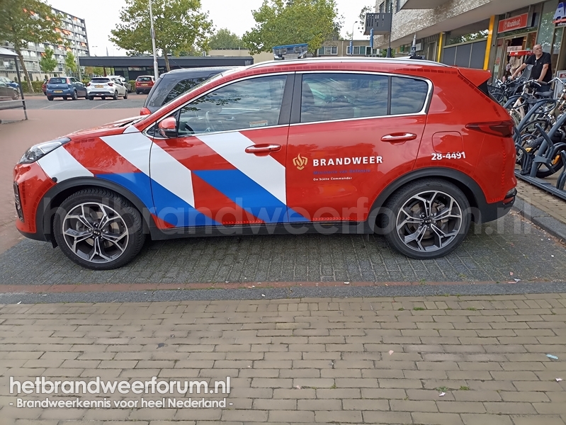 28-4491 Dienstauto Airport Fire Officir