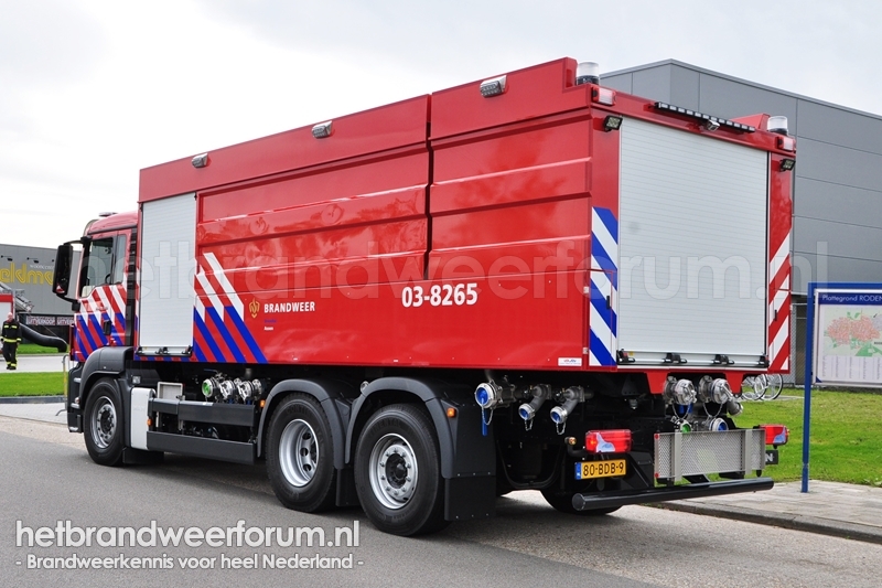 03-8265 Watertankwagen