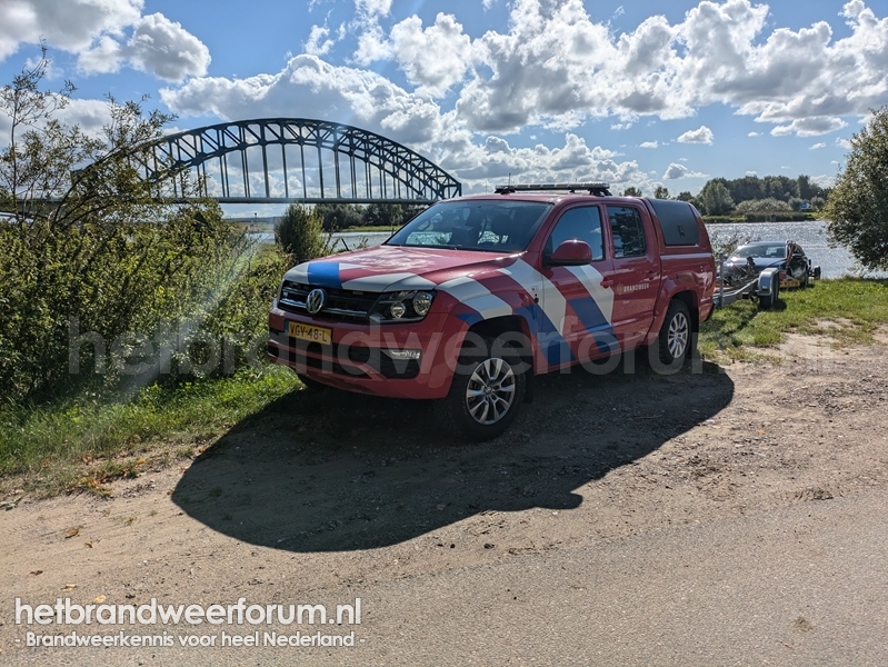 04-1600 Personeel/Materiaalvoertuig