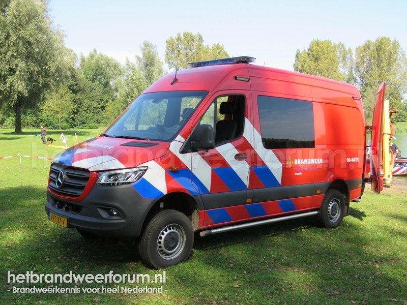 06-6411 Oppervlakte Redteamvoertuig