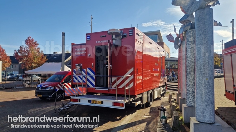 17-9998 Commandounit