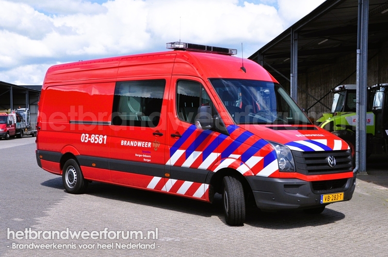 03-8501 Personeel/Materiaalvoertuig