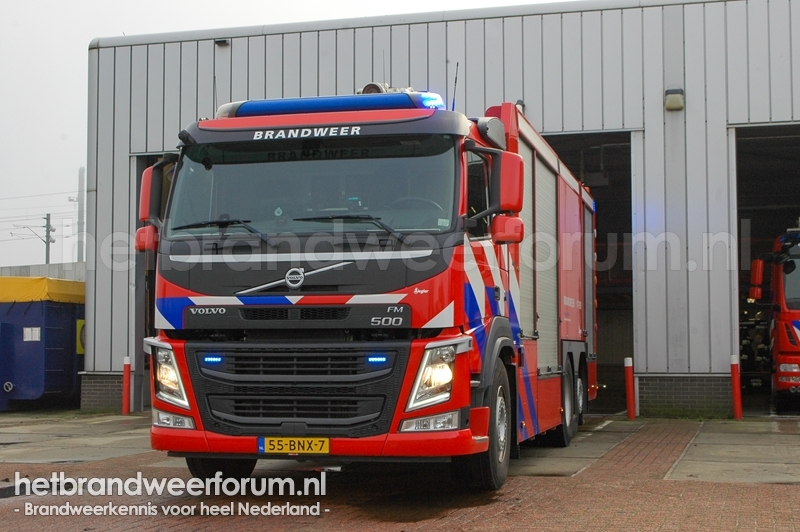 17-1961 Autospuit Industriële Brandbestrijding