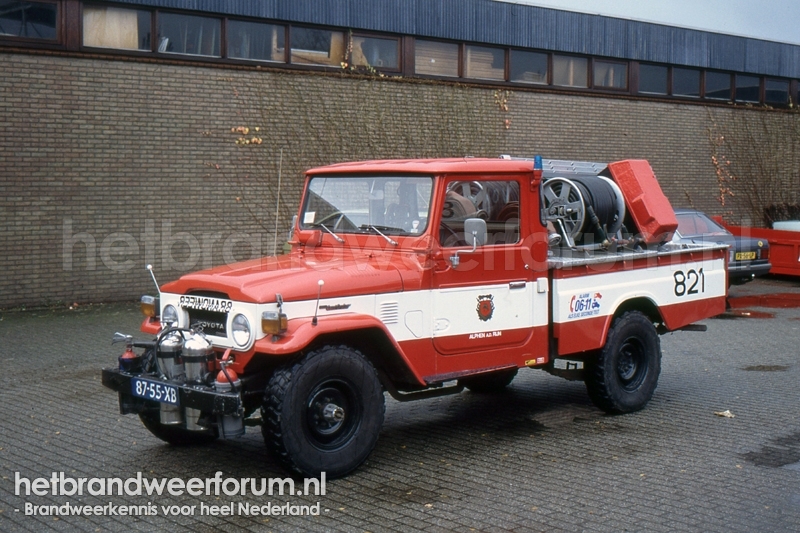 66-821 Tankautospuit (87-55-XB)