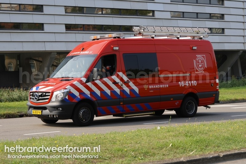 16-4110 Waterongevallenvoertuig