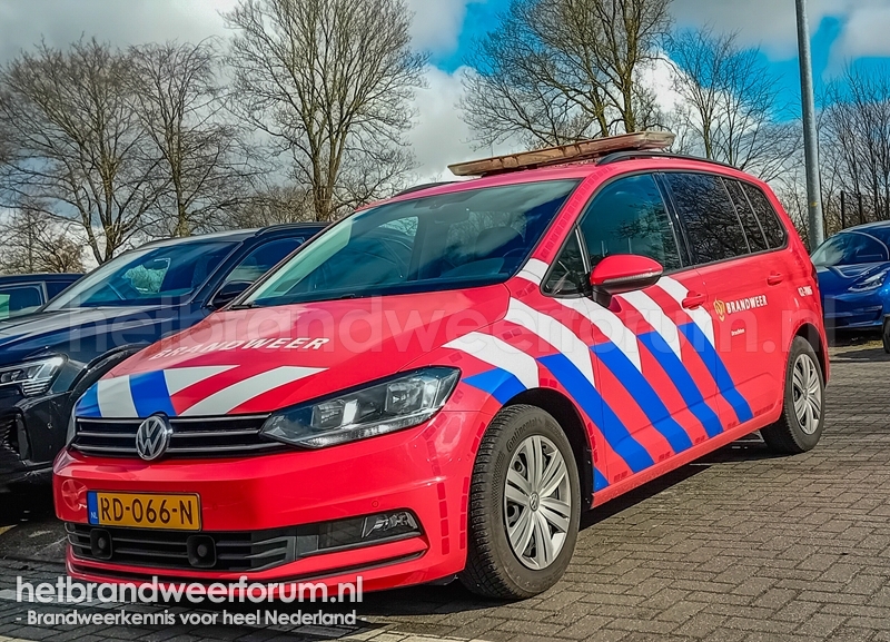 02-7006 Dienstauto