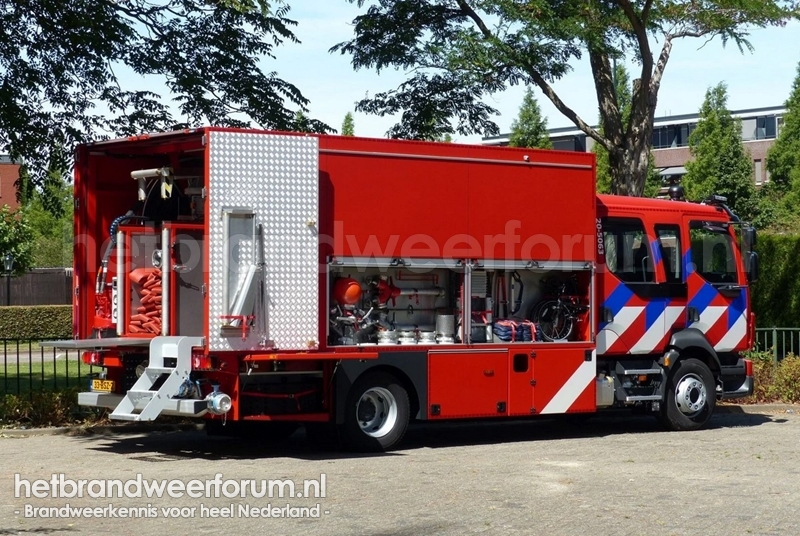 20-5063 Kleinschalige Watervoorzieningsvoertuig