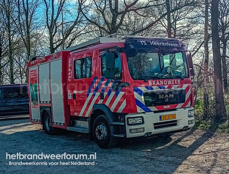 02-6432 Tankautospuit