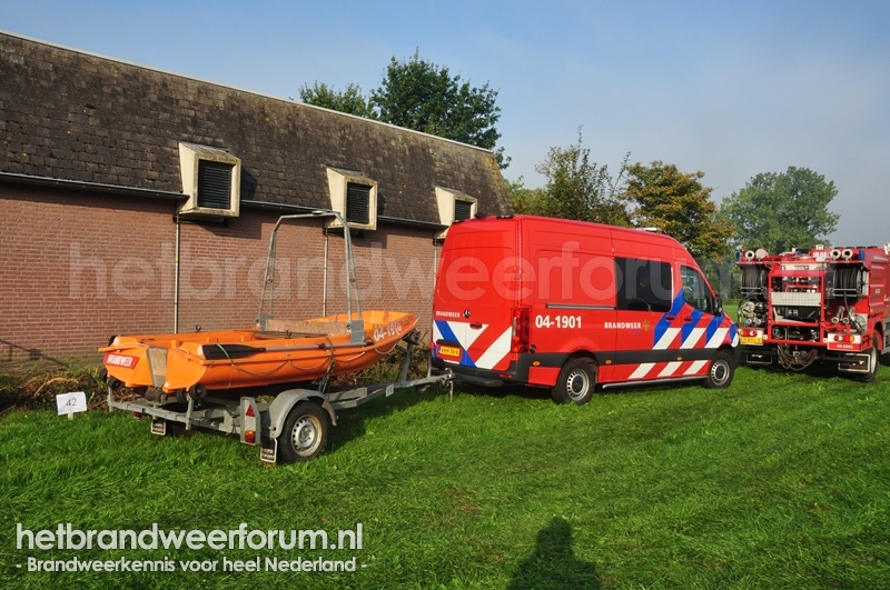 04-1910 Brandweervaartuig-Klein