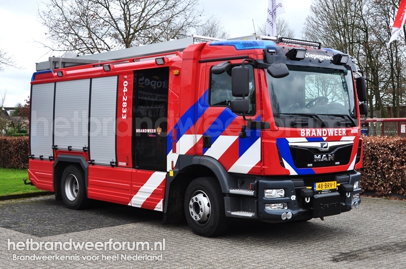 04-2833 Tankautospuit