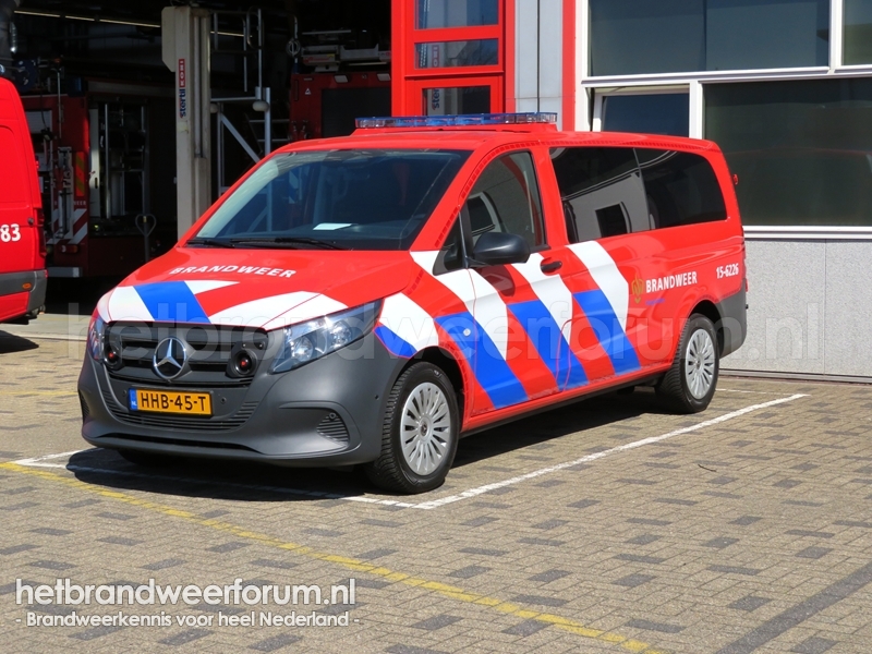 15-6226 Verkenningsvoertuig