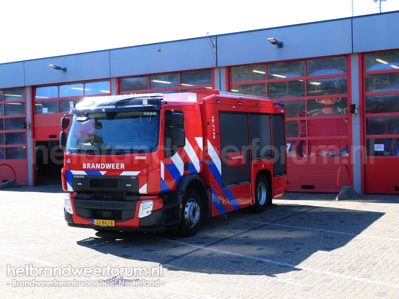 15-7770 Hulpverleningsvoertuig