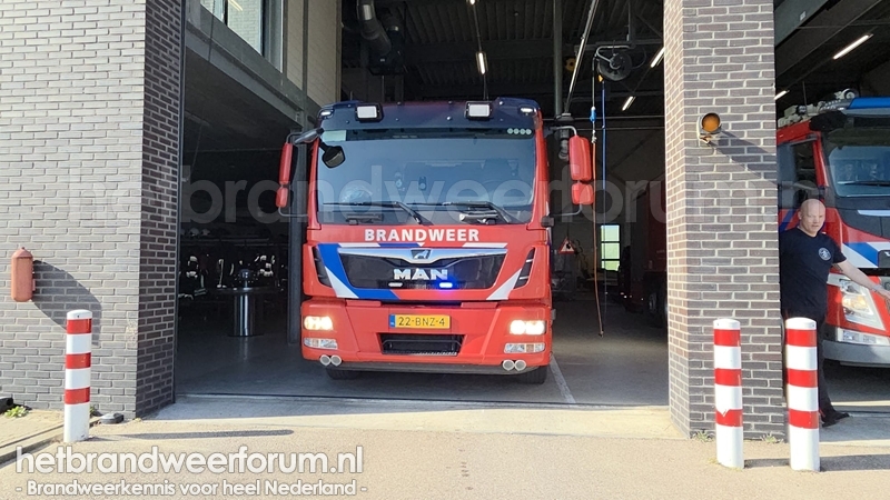 17-1331 Tankautospuit Industriële Brandbestrijding