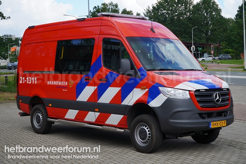 21-1311 Personeel/Materiaalvoertuig ORT