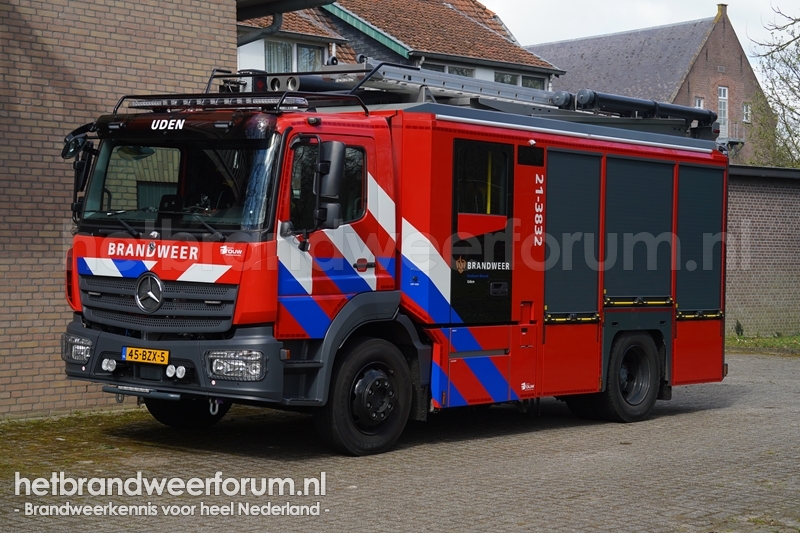 21-3832 Tankautospuit