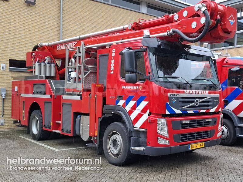 08-9051 Hoogwerker