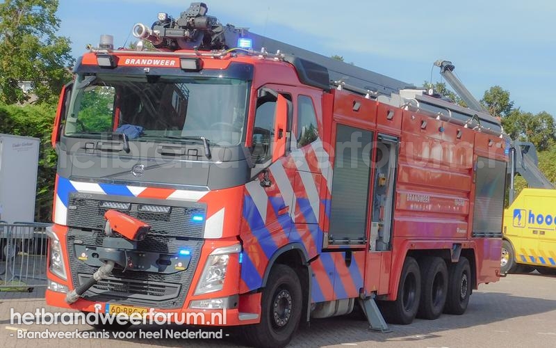 10-6768 Schuimblusvoertuig-Industriële Brandbestrijding