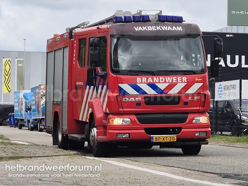 17-9337 Tankautospuit