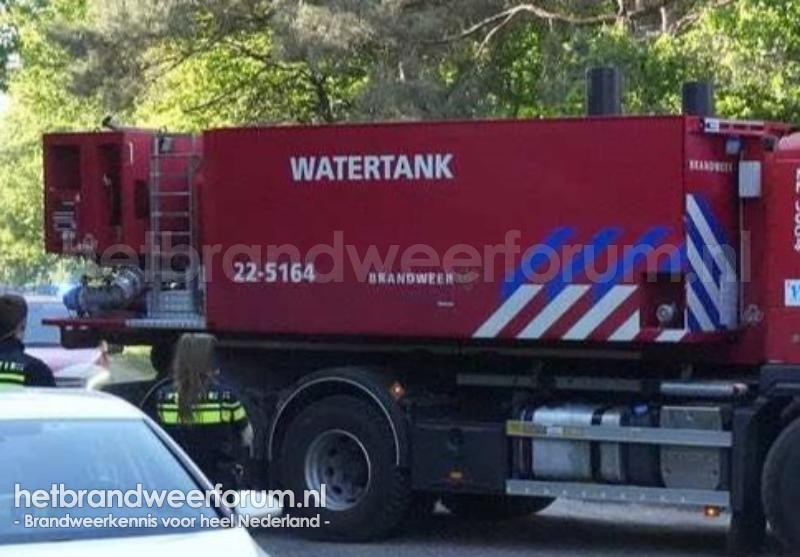 22-5164- Watertankhaakarmbak