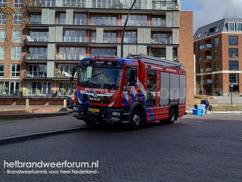 04-1631 Tankautospuit