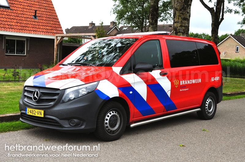 02-4501/02-4528 Dienstbus