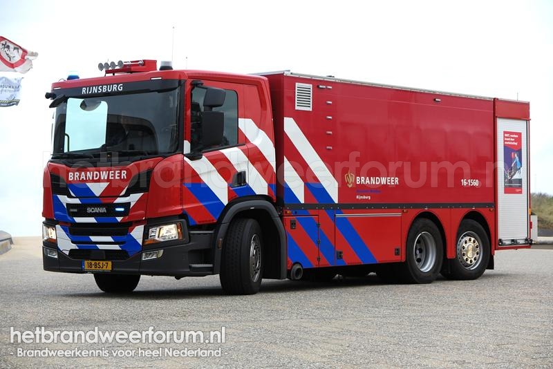 16-1560 Kleinschalige Watervoorzieningsvoertuig