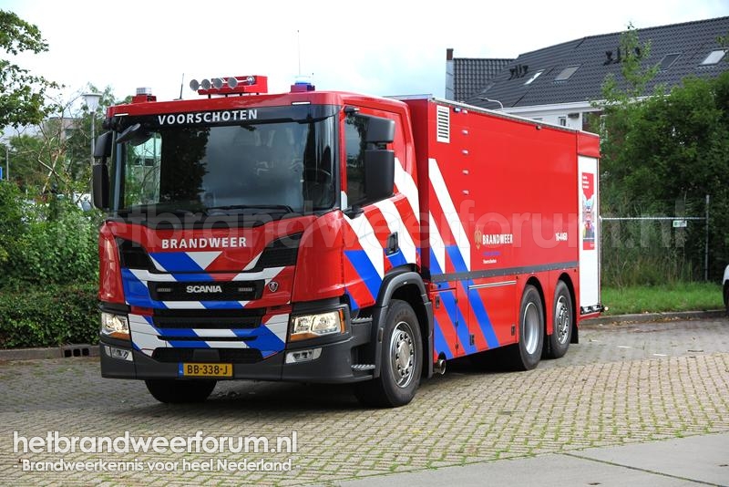 16-4460 Kleinschalige Watervoorzieningsvoertuig