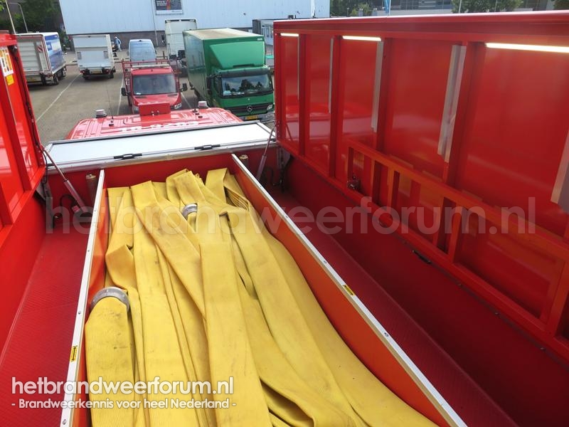 16-2160 Kleinschalige Watervoorzieningsvoertuig