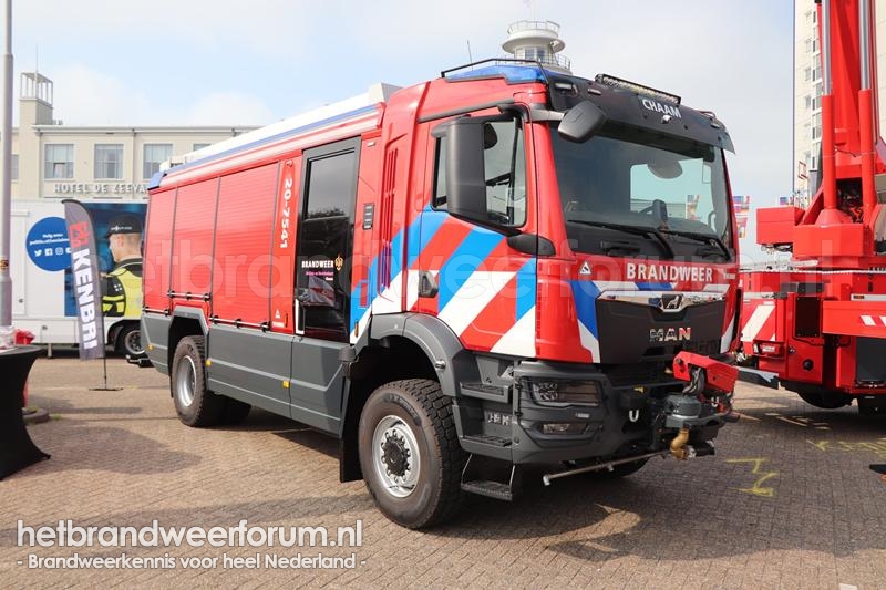 20-7541 Tankautospuit Terreinvaardig