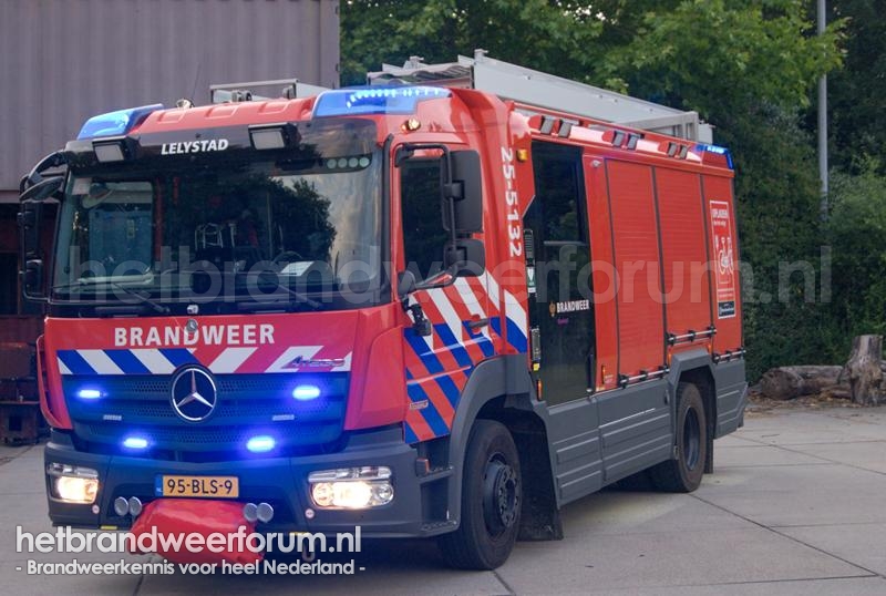 25-5132 Tankautospuit