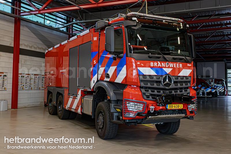 23-3261 Schuimblusvoertuig Terreinvaardig