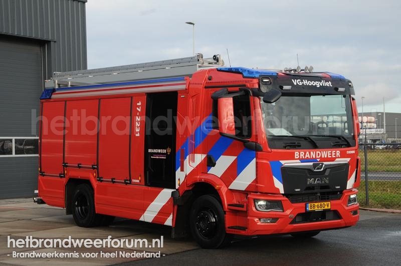 17-2231 Tankautospuit Industriële Brandbestrijding