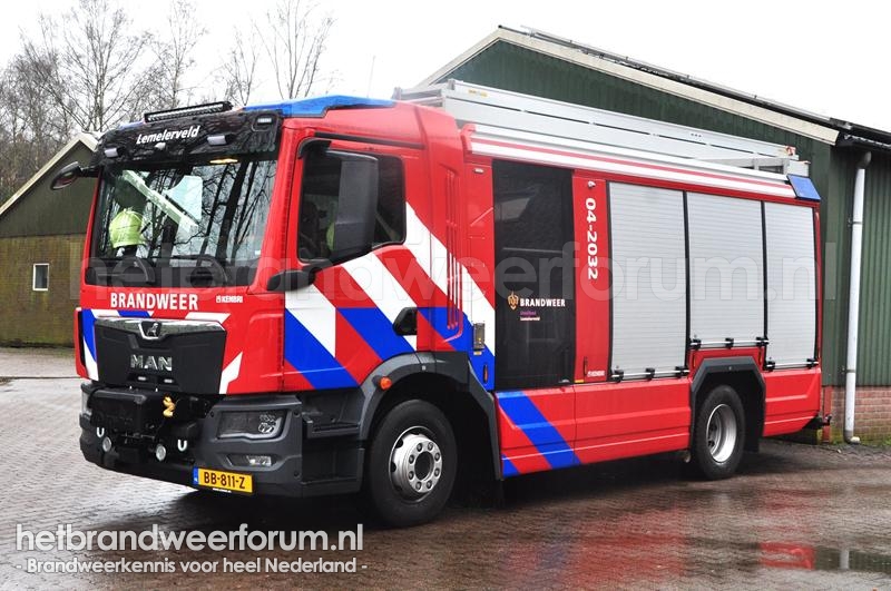 04-2032 Tankautospuit