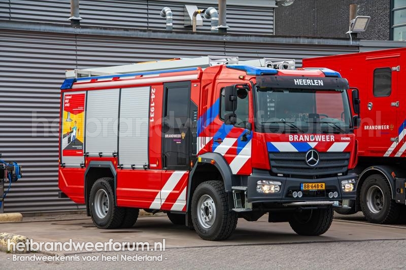 24-1931 Tankautospuit Terreinvaardig