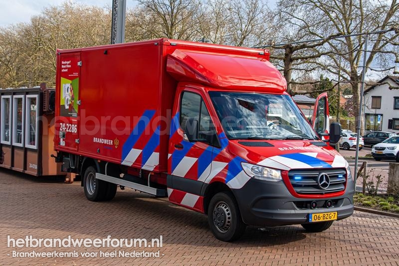 24-2286 Logistiek voertuig