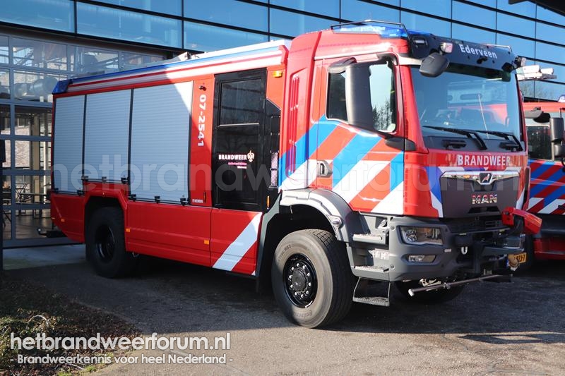 07-2541 Tankautospuit (TST-NB)